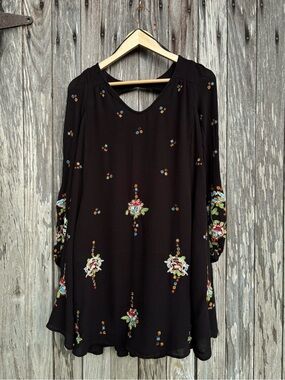 Free People Black Embroidered Long-Sleeve Tunic Dress size medium